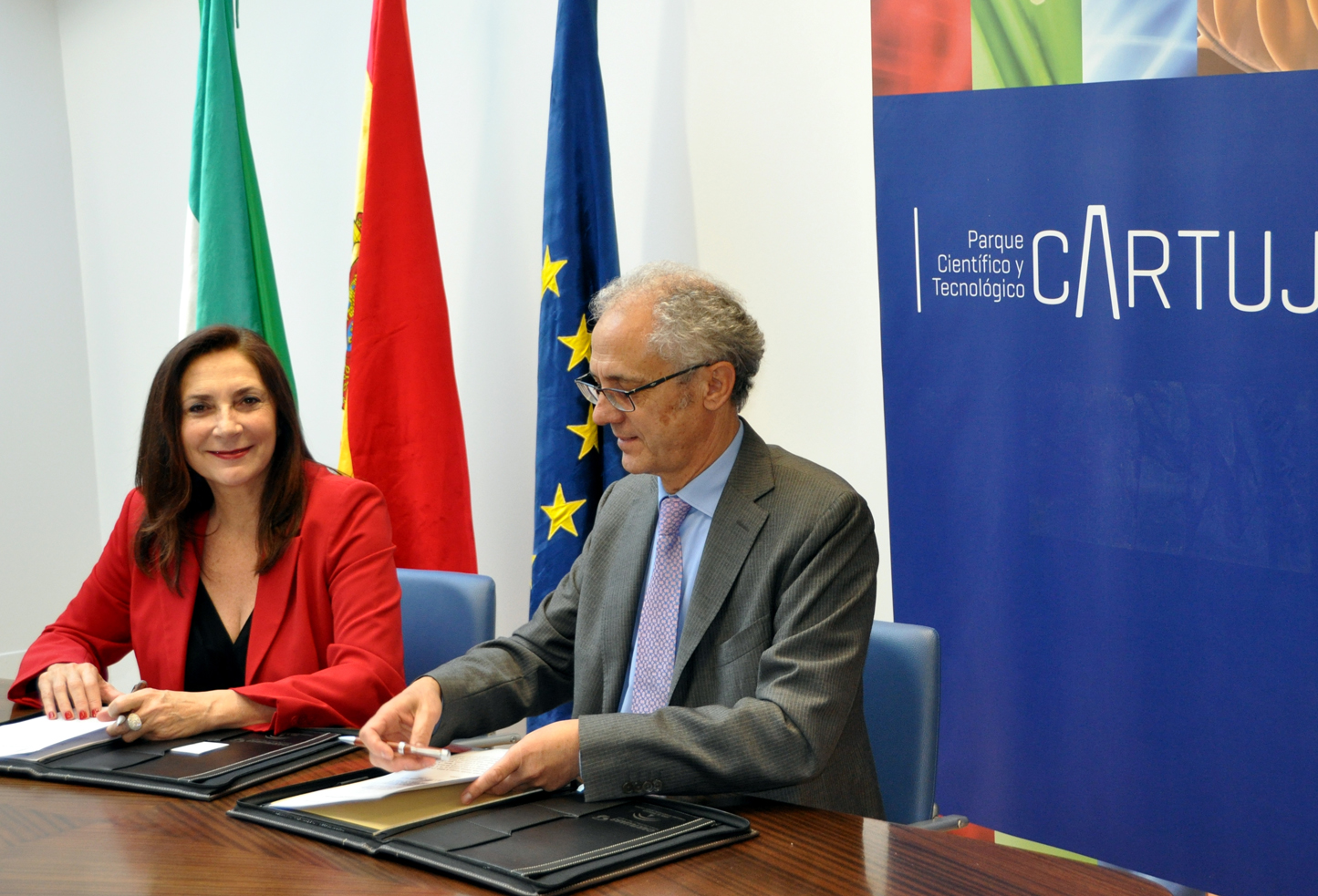 Firma del Convenio entre CTA y el PCT Cartuja