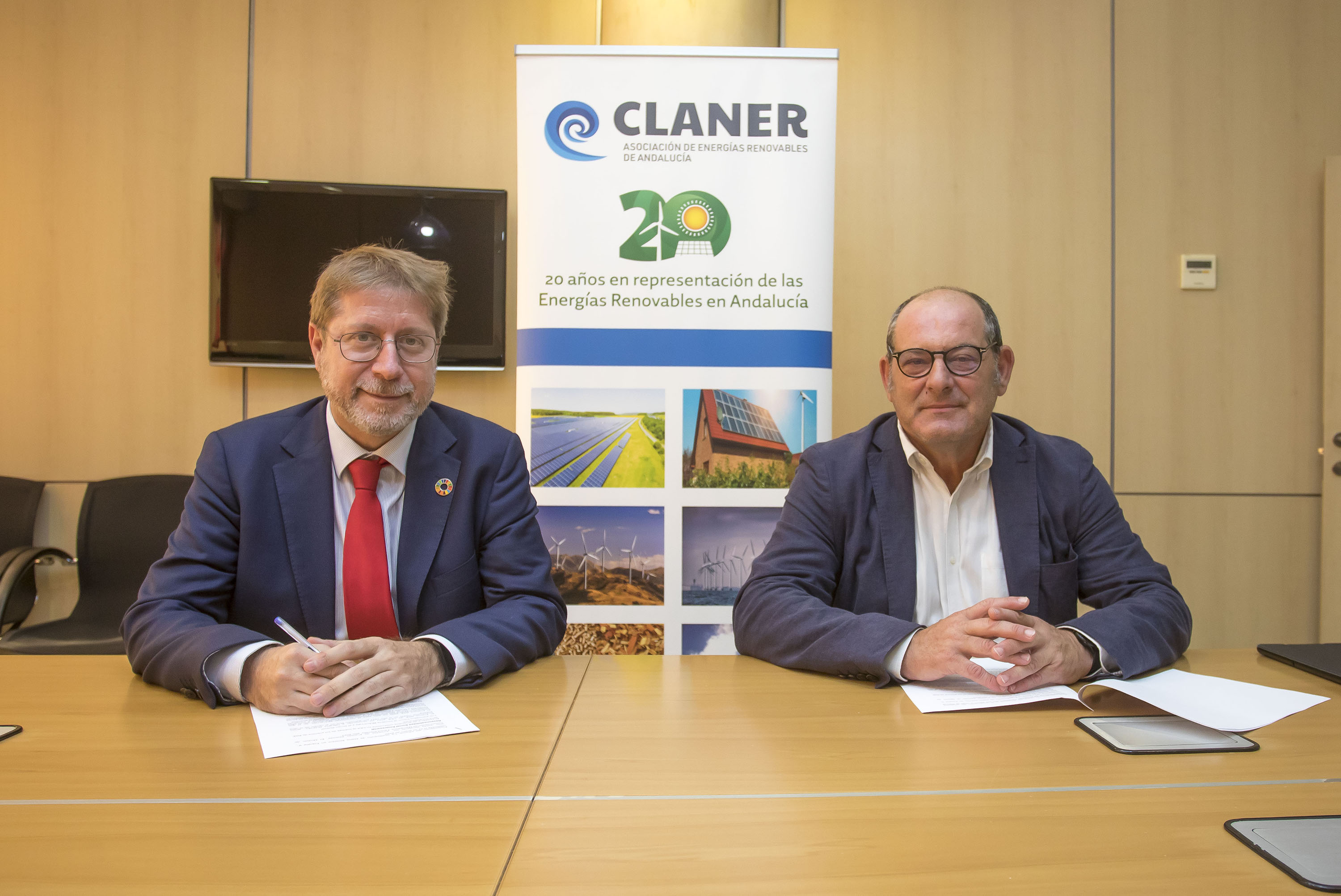 Acto firma Cepsa Claner