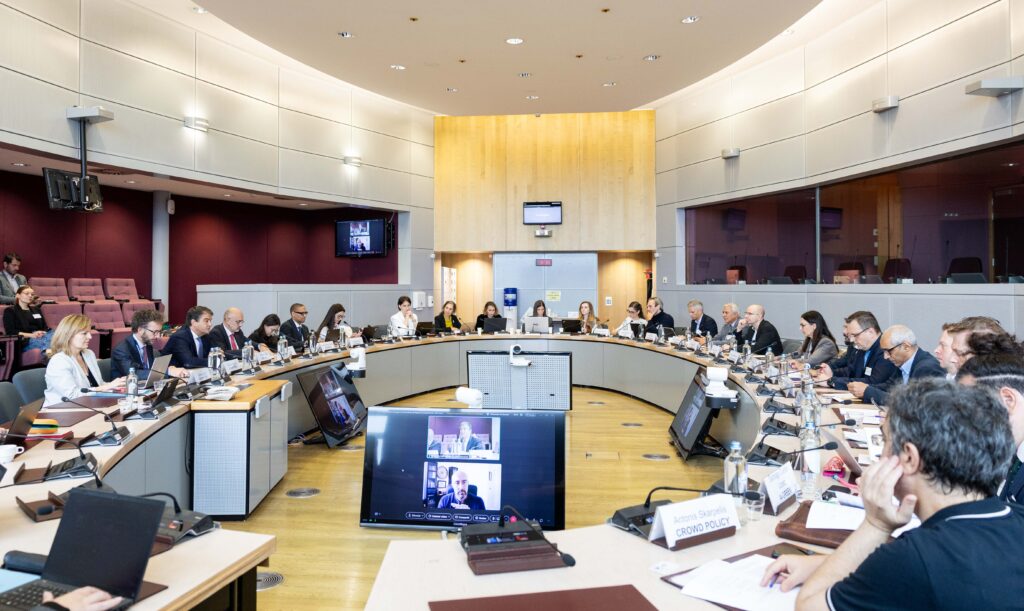 Reunión en Bruselas en la que participó David Páez.